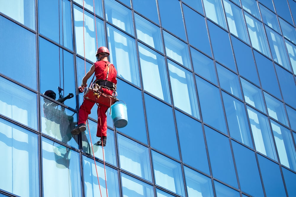 worker-office-window-cleaning worker office window cleaning